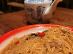 -泥糊破店小酒馆·团建聚餐(南京西路店)