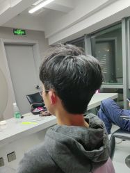 -宫铭烫发染发接发店