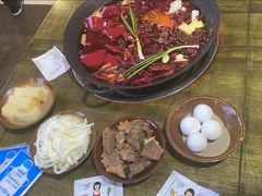 -黄潇洒老火锅(九眼桥宏济巷店)