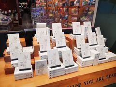 -西西弗书店&矢量咖啡(凯德晶萃广场店)