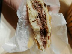 -闫家驴肉老店(华电一校店)