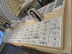 -康利眼镜·蔡司战略合作店(龙泉书房店)
