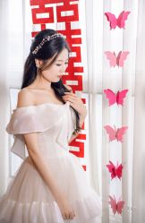 -Lady  Jane高端婚纱礼服馆