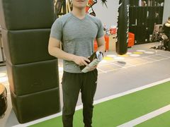 -Freedom Fitness私教健身俱乐部(徐虹北路店)