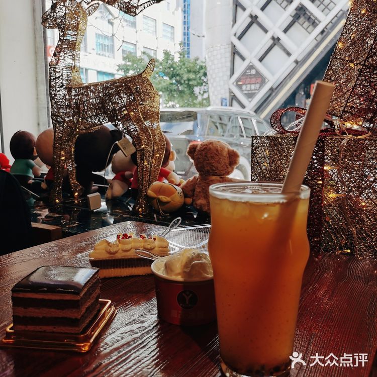 爷青回~哈尔滨源茂冷饮厅冰点还是那个味
