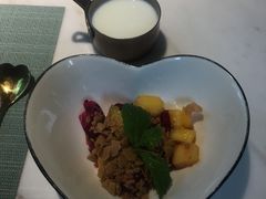 -蜜桃花开·中西融合菜E&W(南长街店)