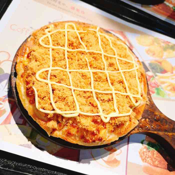 猫灯pizza(昌盛西街店)-"又想吃披萨了,刚好看见猫灯披萨,每次坐车.