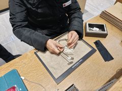 -亨吉利世界名表中心(砂之船奥莱店)