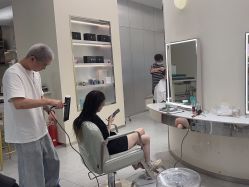 -PE SALON
