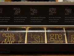 黑巧克力30片-Laderach 莱德拉(上海环贸iapm店)