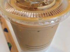 厚乳拿铁-瑞幸咖啡(平安滨江金融中心店)