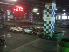 -胜道博岳国际卡丁车馆(奈伦店)