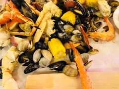 -The Crab Pot Seattle