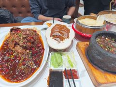-梅利汴京烤鸭•开封豫菜地标店(东司门店)
