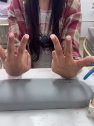 -尤米一站式美甲美睫