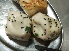 -老上海食惠裡小籠包生煎包