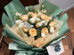 -亭亭鲜花店(中山北路店)
