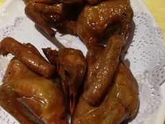 招牌烤乳鸽-石岐佬中山菜馆(张溪店)