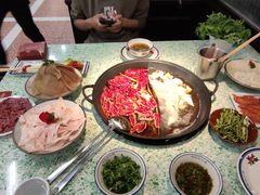 -鸿姐老火锅(疁城新天地店)
