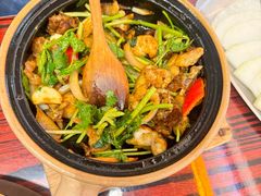 -沙胆彪炭炉牛杂煲(上海日月光广场店)