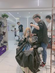 -小齐发型Star·Salon