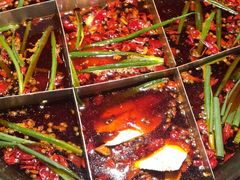 -渝涯重庆豆花老火锅(中赢国际店)