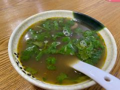 -黄阿姨锅贴大王(万航渡路店)