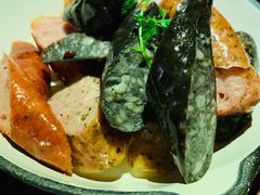 -鹿萤季·营地小馆(皇后公园店)