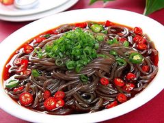 酸辣蕨根粉-村东第一家私房菜馆(古北水镇店)