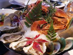 面包蟹海鲜拼盘-AZUL by FUEL蓝色·法式酒馆(琶醍店)