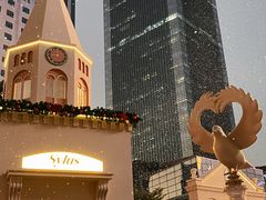 -中航城君尚购物中心
