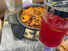 -徐记小怪兽肉蟹煲(中央大街店)