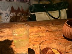 -城墙外BAR