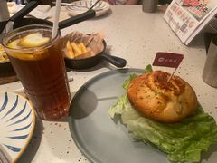 -必胜客(海滨店)