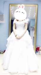 -艾朵婚纱