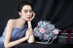 现代简约-巴黎婚纱摄影工作室