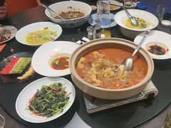 -新天明砂锅鱼头煲