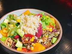 藜麦色拉-C&R西班牙餐厅