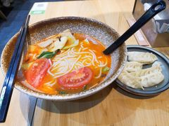 -蒙自源过桥米线(红谷滩万达店)