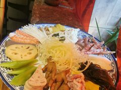 -周小明火锅(黑金冠社区店)