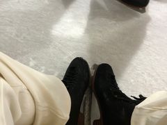 -正佳冰河湾真冰滑冰场