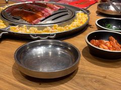 -青瓦炭韩潮烤肉(花园道店)