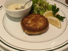招牌蟹肉饼-Wolfgang’s Steakhouse 沃夫冈牛排馆(上海白玉兰广场店)