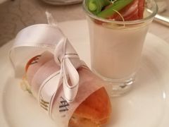 -Salon de Ville浦江汇(上海外滩华尔道夫酒店店)