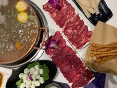 -牛村来人潮汕牛肉火锅(西单店)