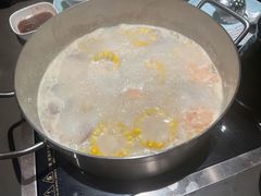 -捞王锅物料理(上海世茂广场店)