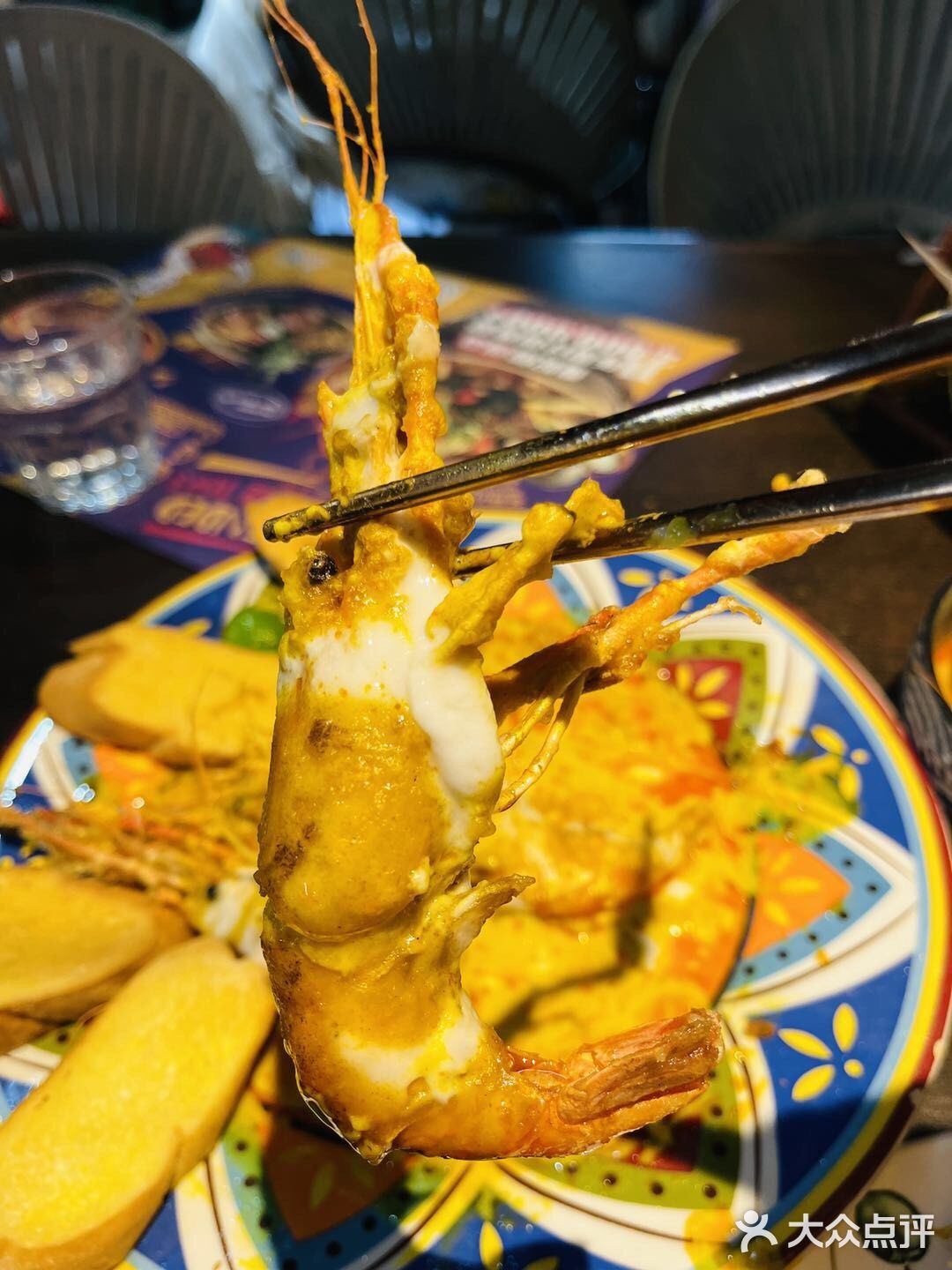 魔都超火的泰餐，排到下午三点也要吃的节奏！ 