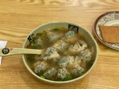 荠菜肉小馄饨-老上海馄饨铺(浙江中路店)