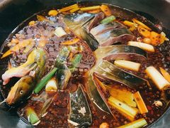 -忆乡情铁锅炖鱼饭店(延庆店)