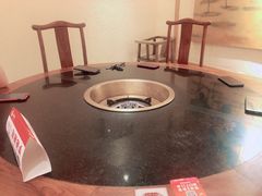 -沸炉重庆老火锅(军事博物馆店)